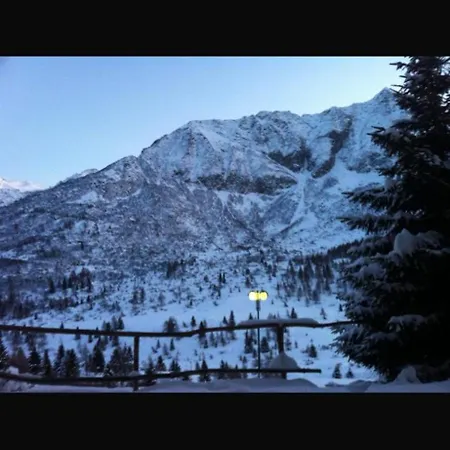 Monolocale Al Passo Del Tonale Al Gran Baita פארמה